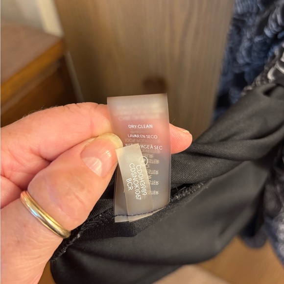 Calvin Klein Black and White Paisley Long Sleeve Dress - Picture 12 of 12